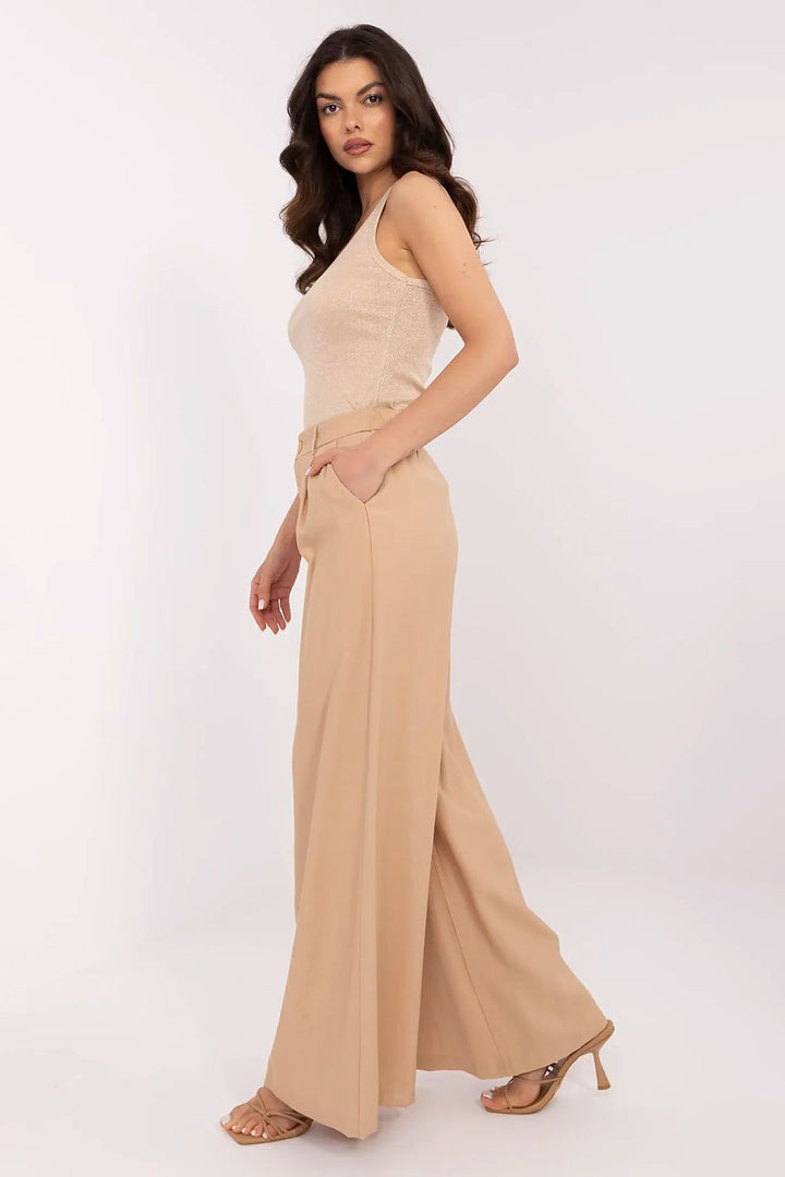 Women trousers model 210869 NM