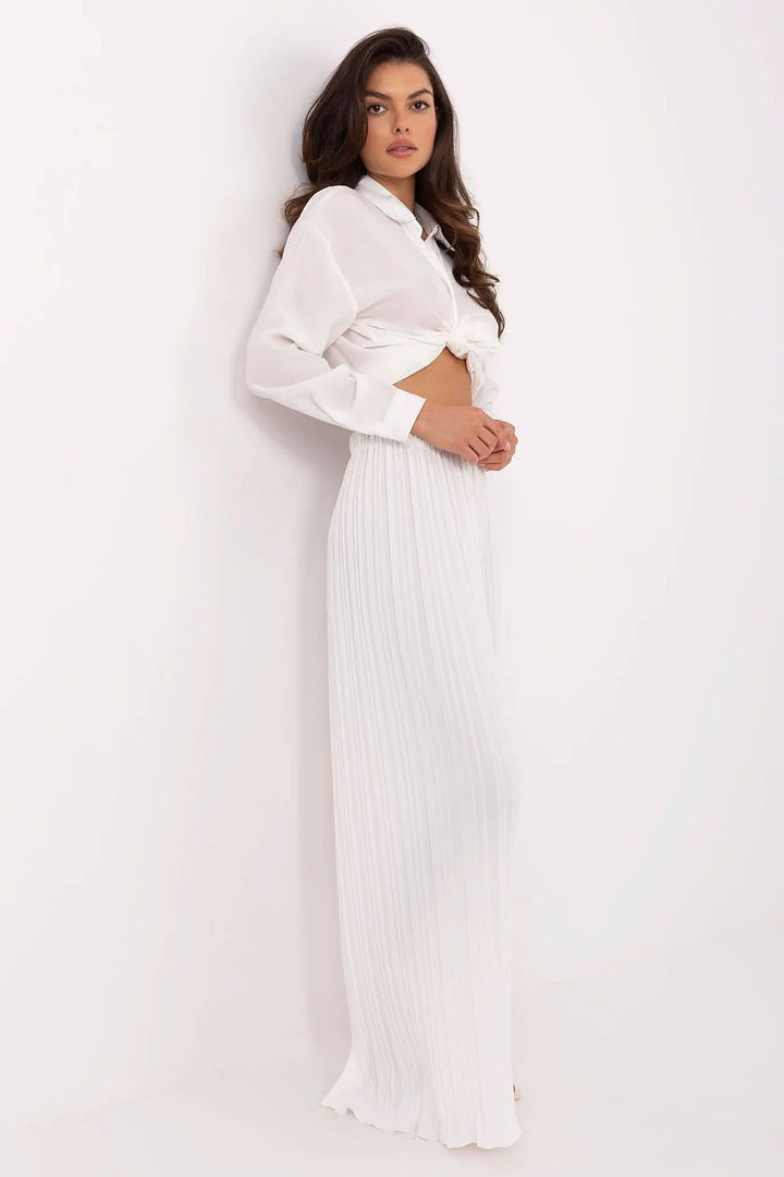 Women trousers model 213275 Italy Moda